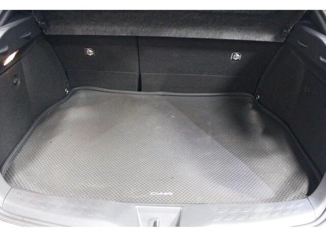 
								TOYOTA C-HR 2017 full									