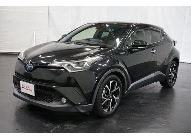 
								TOYOTA C-HR 2018 full									