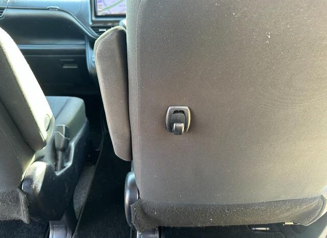 
								TOYOTA VOXY 2019 full									