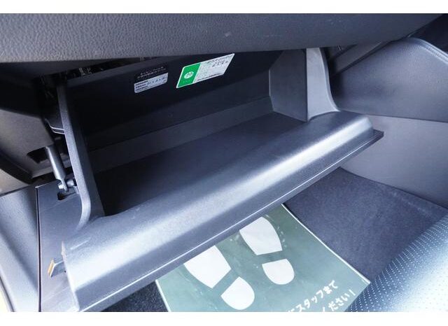 
								TOYOTA C-HR 2016 full									