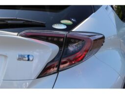 
										TOYOTA C-HR 2017 full									