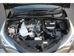 
										TOYOTA C-HR 2020 full									