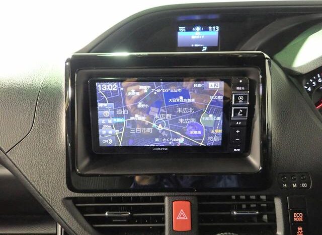 
								TOYOTA VOXY 2018 full									