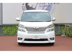 TOYOTA VELLFIRE 2010