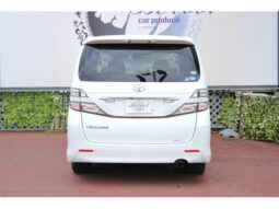 
										TOYOTA VELLFIRE 2010 full									