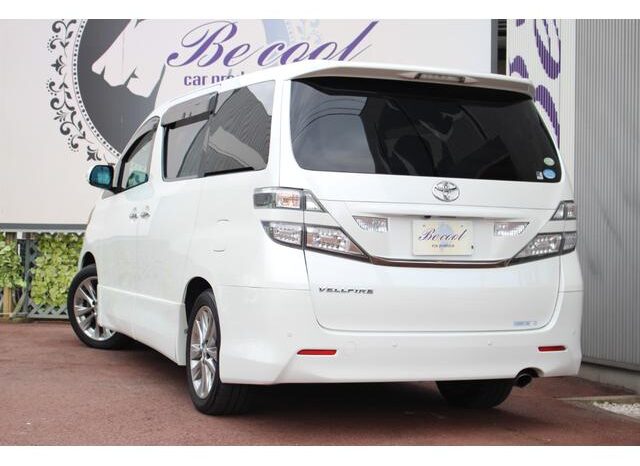 
								TOYOTA VELLFIRE 2010 full									