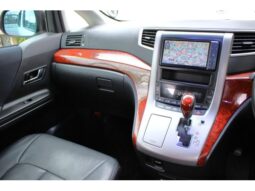 
										TOYOTA VELLFIRE 2010 full									
