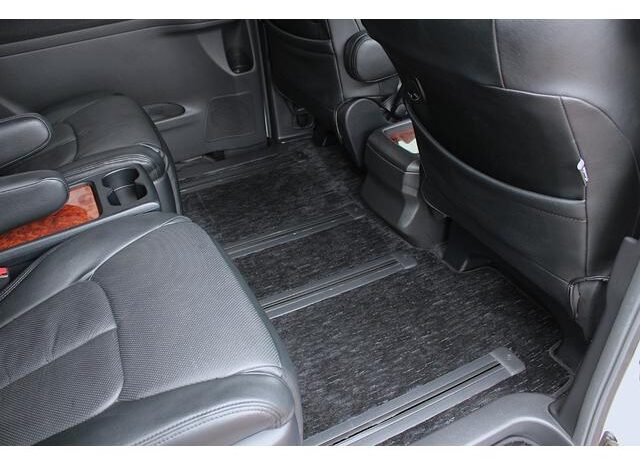 
								TOYOTA VELLFIRE 2010 full									