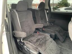 
										TOYOTA VELLFIRE 2009 full									