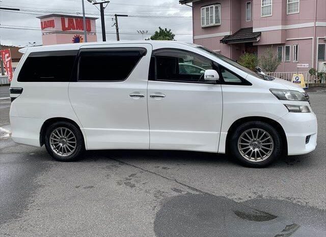 
								TOYOTA VELLFIRE 2009 full									