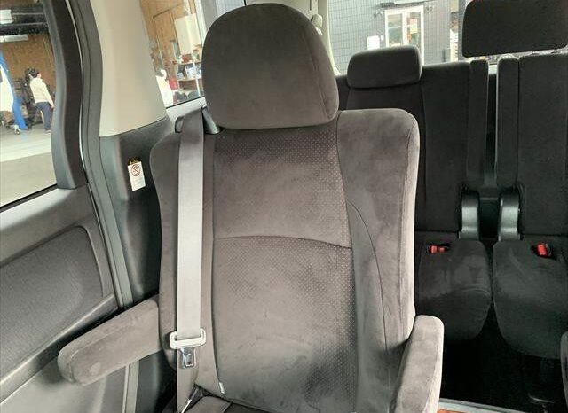 
								TOYOTA VELLFIRE 2009 full									