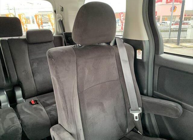 
								TOYOTA VELLFIRE 2009 full									