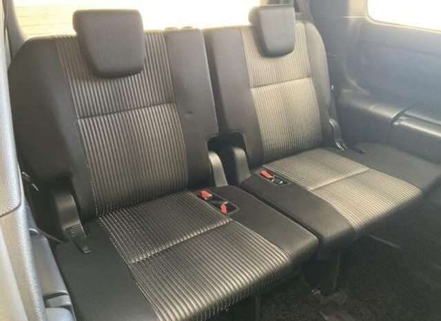 
								TOYOTA VOXY 2016 full									