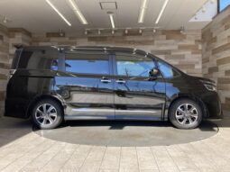 
										TOYOTA VOXY 2016 full									