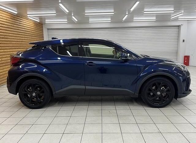 
								TOYOTA C-HR 2020 full									