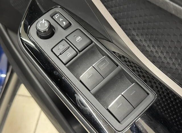 
								TOYOTA C-HR 2020 full									