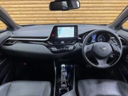 
										TOYOTA C-HR 2020 full									