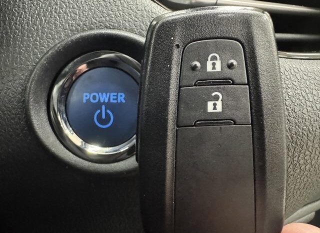 
								TOYOTA C-HR 2020 full									