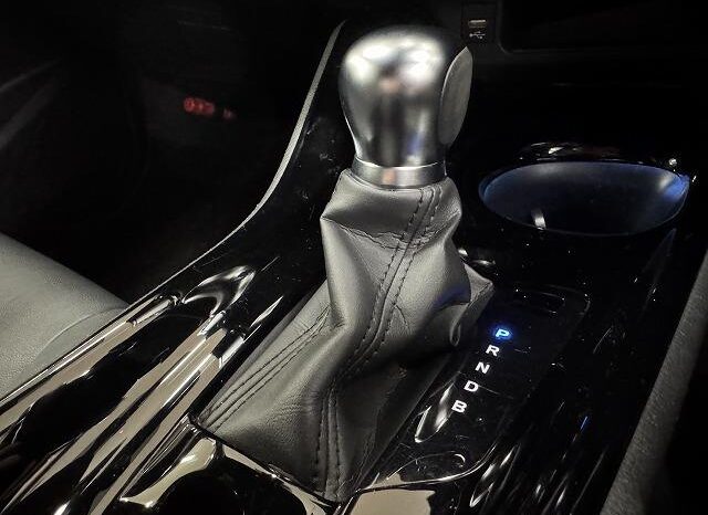 
								TOYOTA C-HR 2020 full									