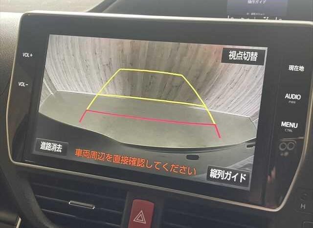 
								TOYOTA VOXY 2018 full									