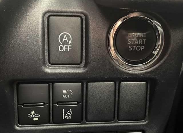 
								TOYOTA VOXY 2018 full									