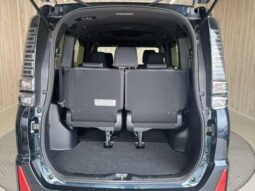 
										TOYOTA VOXY 2018 full									