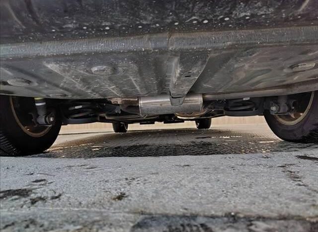 
								TOYOTA VOXY 2015 full									