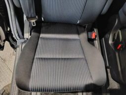 
										TOYOTA VOXY 2015 full									