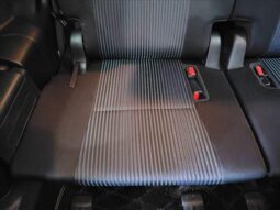 
										TOYOTA VOXY 2015 full									