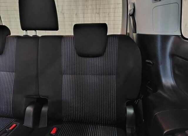 
								TOYOTA VOXY 2015 full									