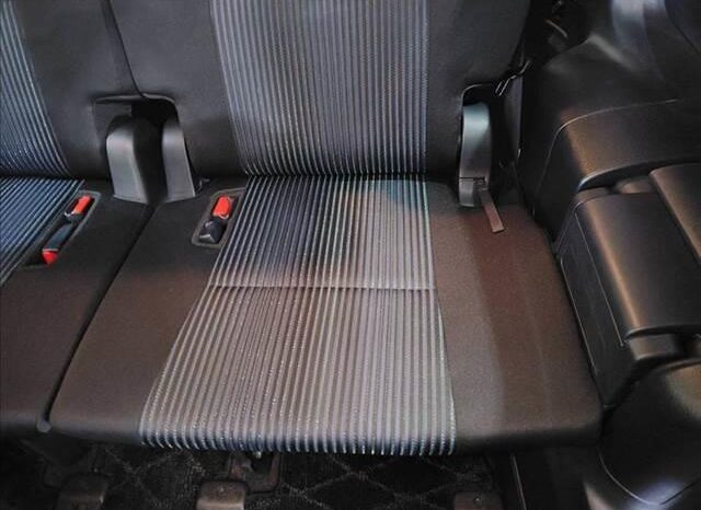 
								TOYOTA VOXY 2015 full									