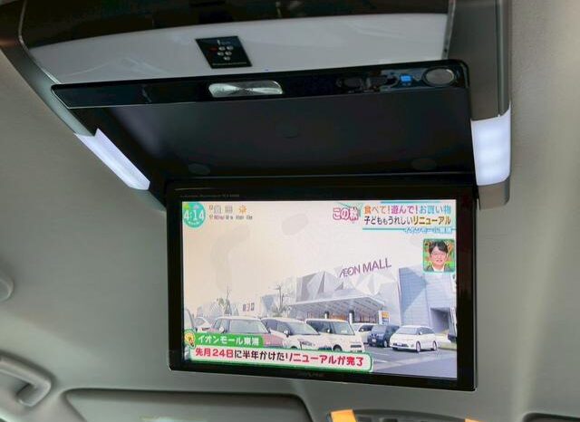 
								TOYOTA VELLFIRE 2010 full									