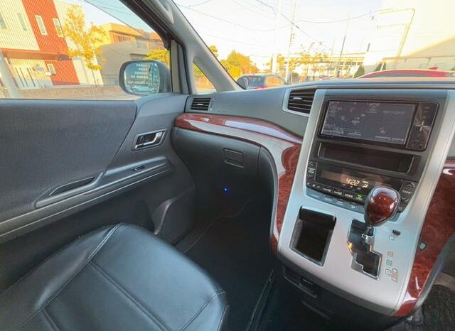 
								TOYOTA VELLFIRE 2010 full									