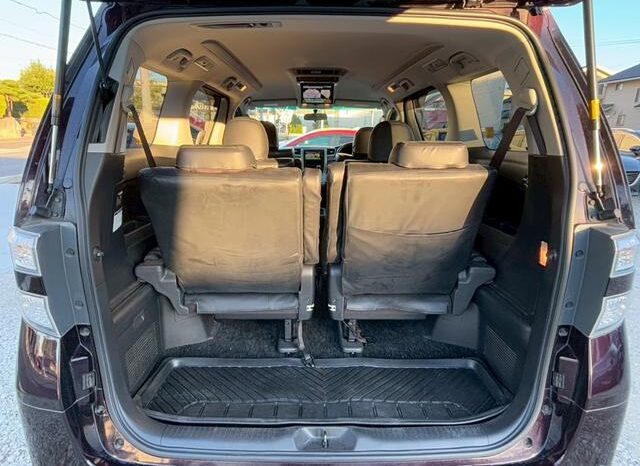 
								TOYOTA VELLFIRE 2010 full									