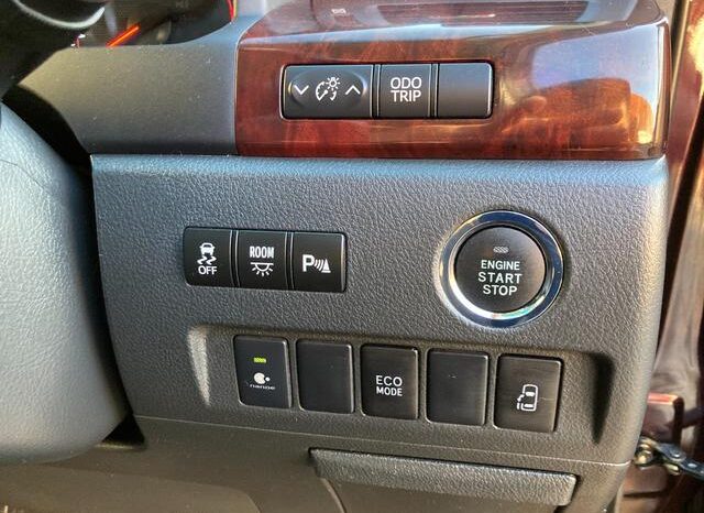 
								TOYOTA VELLFIRE 2012 full									