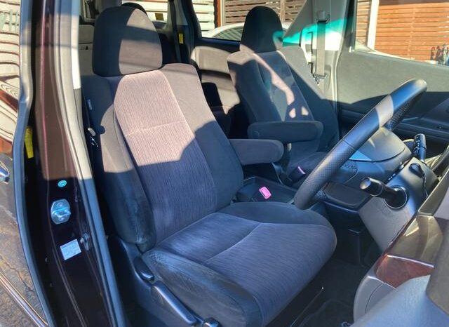 
								TOYOTA VELLFIRE 2012 full									