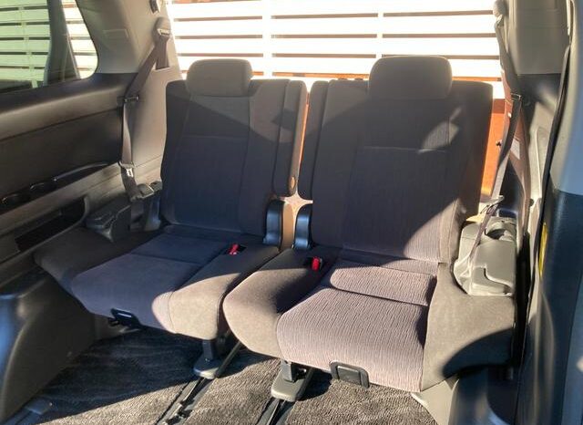 
								TOYOTA VELLFIRE 2012 full									