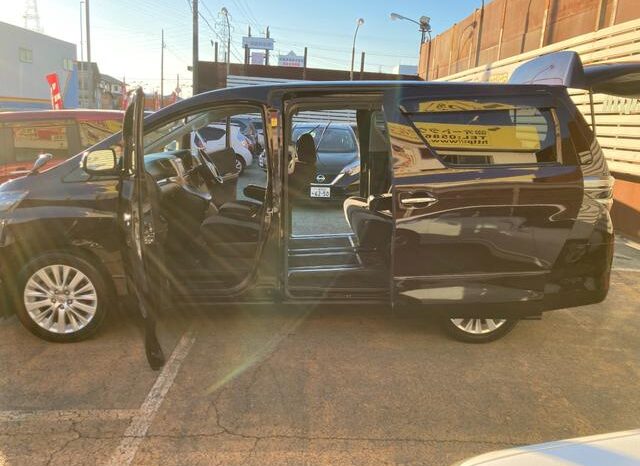 
								TOYOTA VELLFIRE 2012 full									