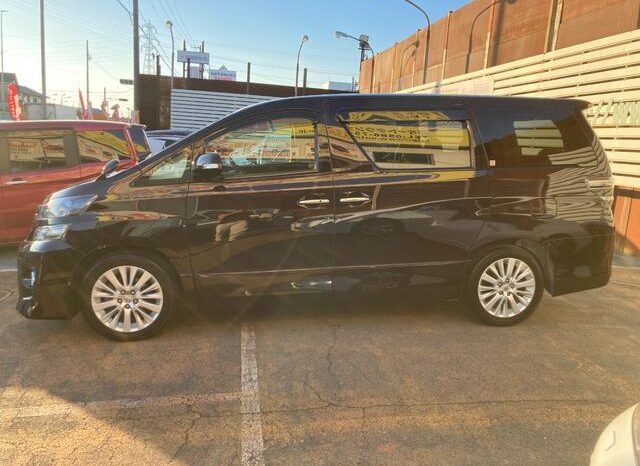 
								TOYOTA VELLFIRE 2012 full									