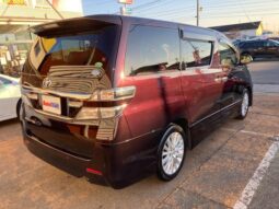 
										TOYOTA VELLFIRE 2012 full									