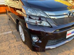 TOYOTA VELLFIRE 2012