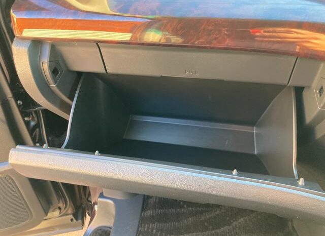 
								TOYOTA VELLFIRE 2012 full									