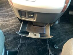 
										TOYOTA VELLFIRE 2012 full									