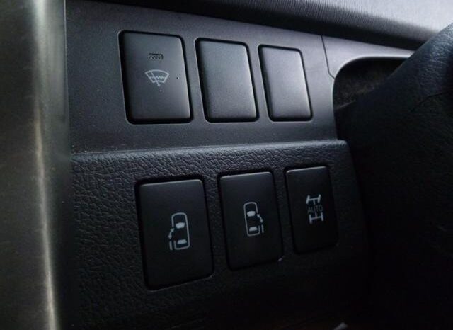 
								TOYOTA VOXY 2013 full									