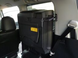 
										TOYOTA VOXY 2013 full									