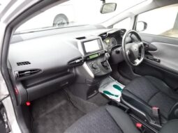 
										TOYOTA WISH 2011 full									