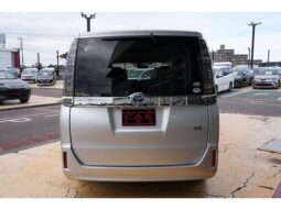 
										TOYOTA VOXY 2015 full									