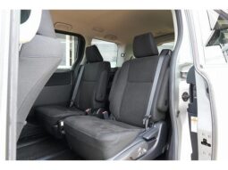
										TOYOTA VOXY 2015 full									