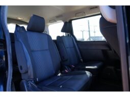 
										TOYOTA VOXY 2015 full									