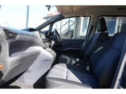 
										TOYOTA VOXY 2015 full									